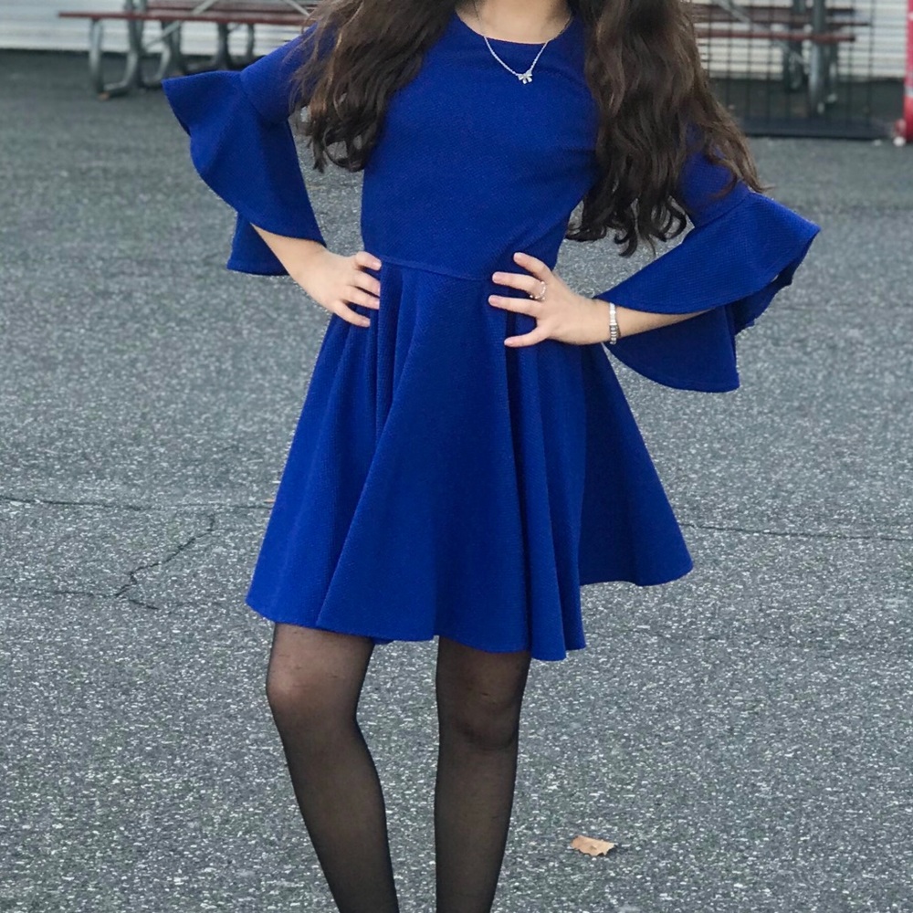 David Charles girl’s bell sleeve jersey dress